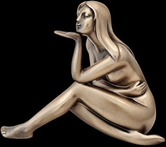 Sanselig miniature skulptur af nøgen kvinde med kunstnerisk finish